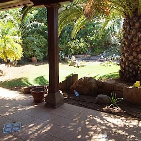 5 Bedrooms House With Private Pool Jacuzzi And Enclosed Garden At Granadilla 1 Km Away From The Сasa de vacaciones