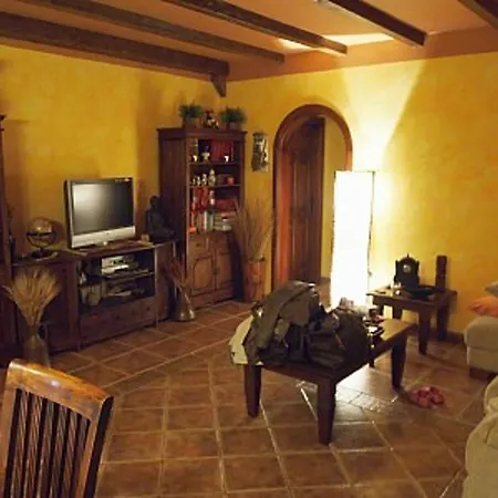 5 Bedrooms House With Private Pool Jacuzzi And Enclosed Garden At Granadilla 1 Km Away From The Granadilla De Abona
