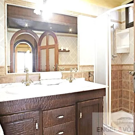 5 Bedrooms House With Private Pool Jacuzzi And Enclosed Garden At Granadilla 1 Km Away From The